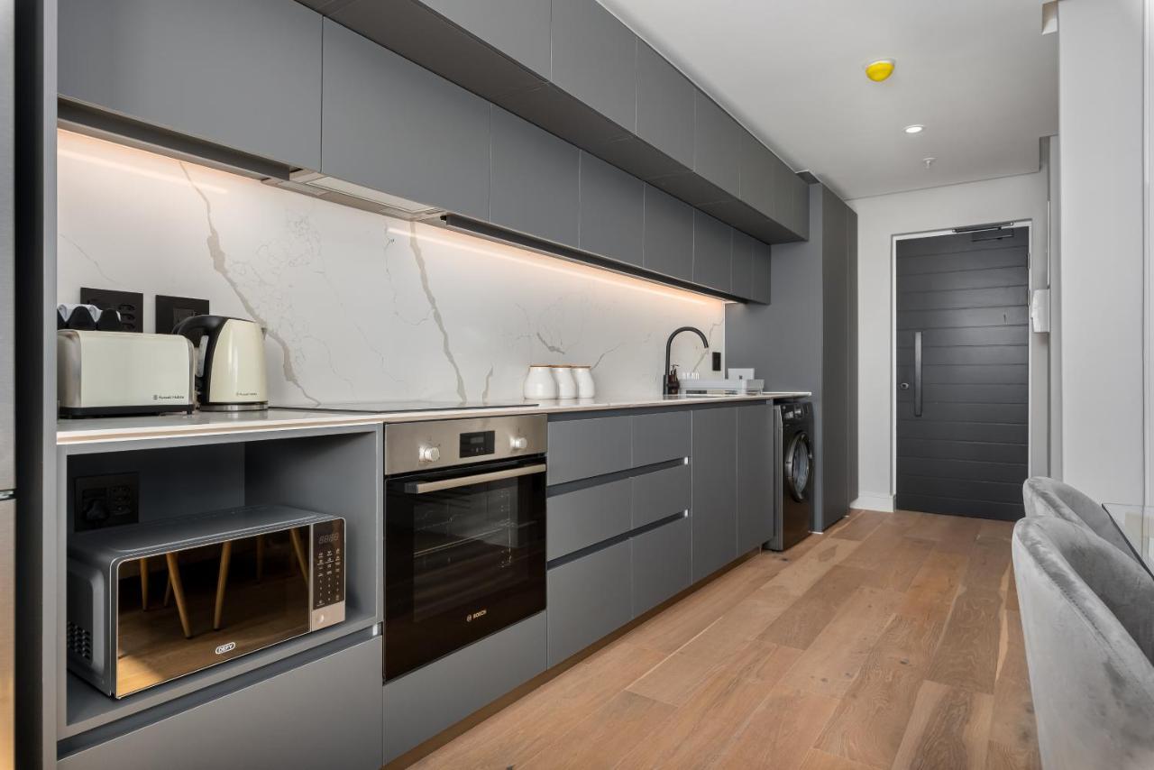 The Avant Luxury * Cape Town