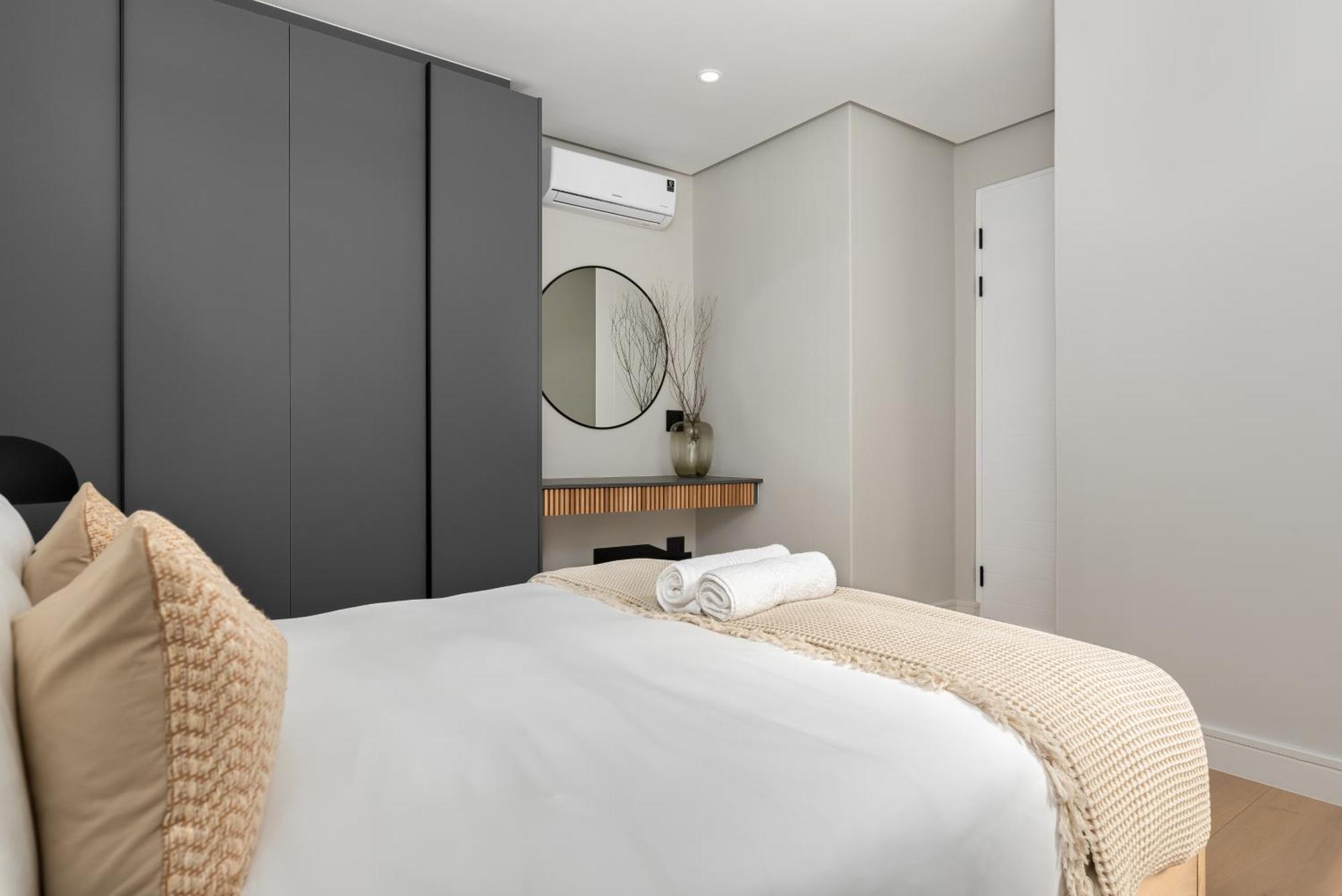 The Avant Luxury Apartment