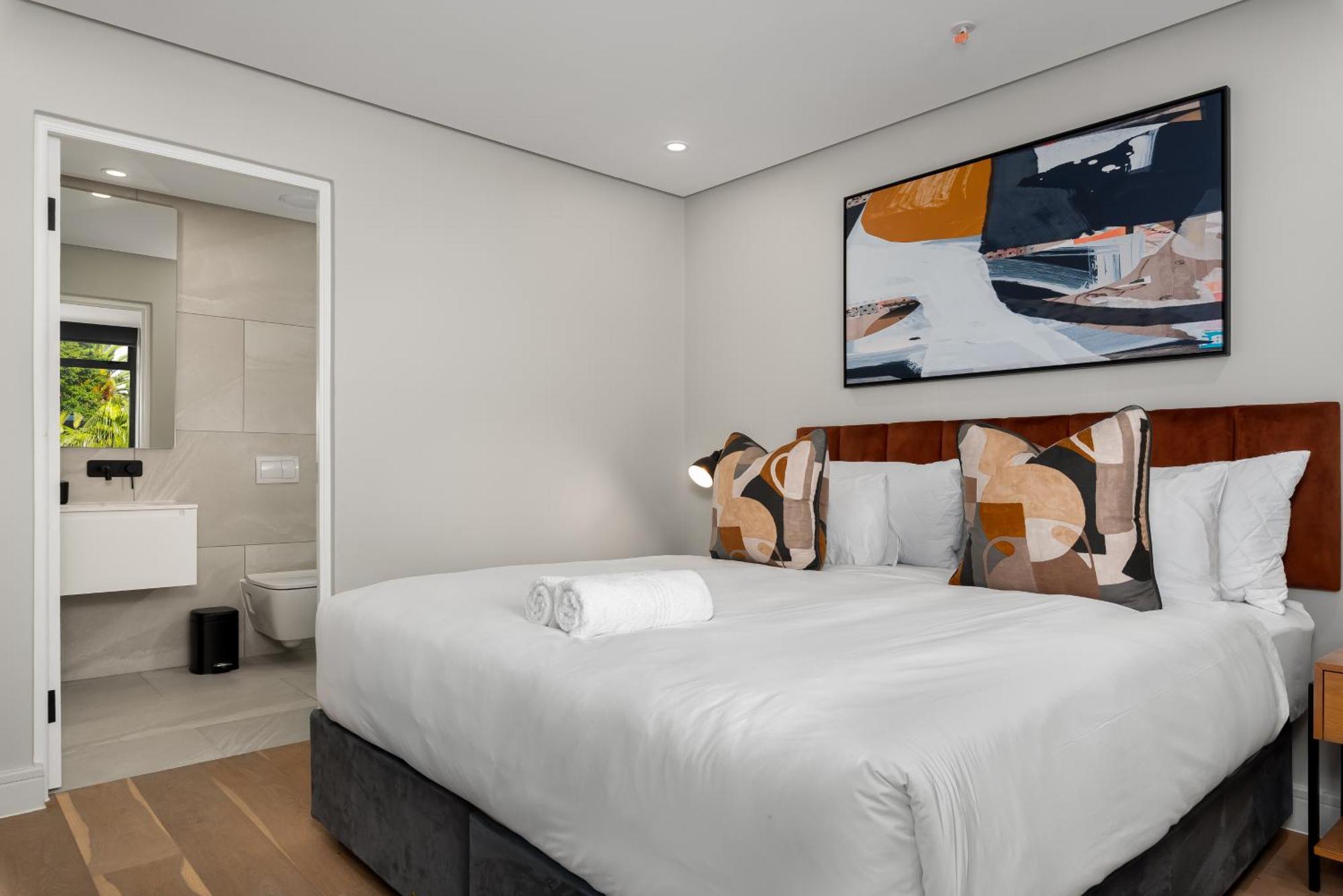 The Avant Luxury Apartment